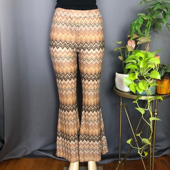 Forever 21 Pants - FOREVER 21 Knit Chevron Bellbottoms